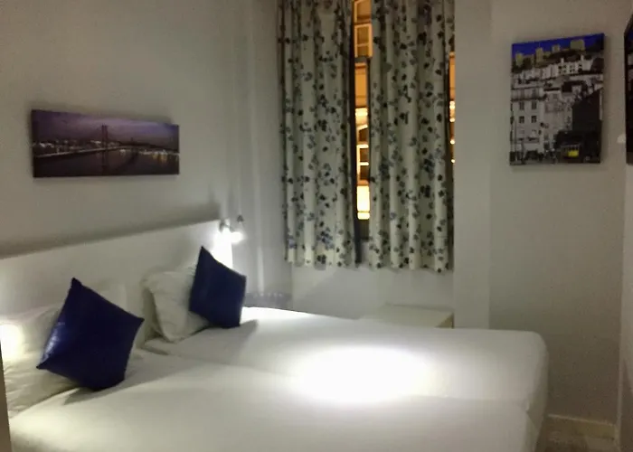 Golden Tram 242 & * Lisbon