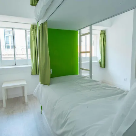 Golden Tram 242 & Hostel